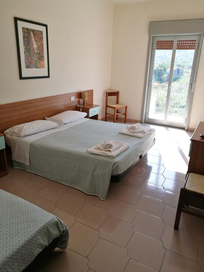 Hotel Royal Cattafi San Filippo del Mela Екстериор снимка