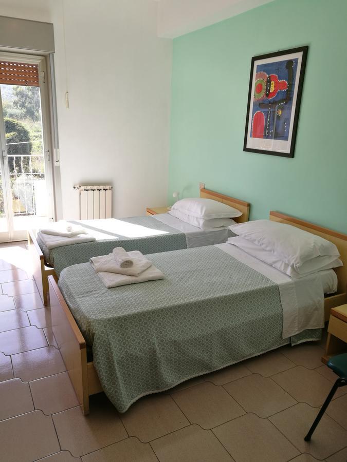 Hotel Royal Cattafi San Filippo del Mela Екстериор снимка