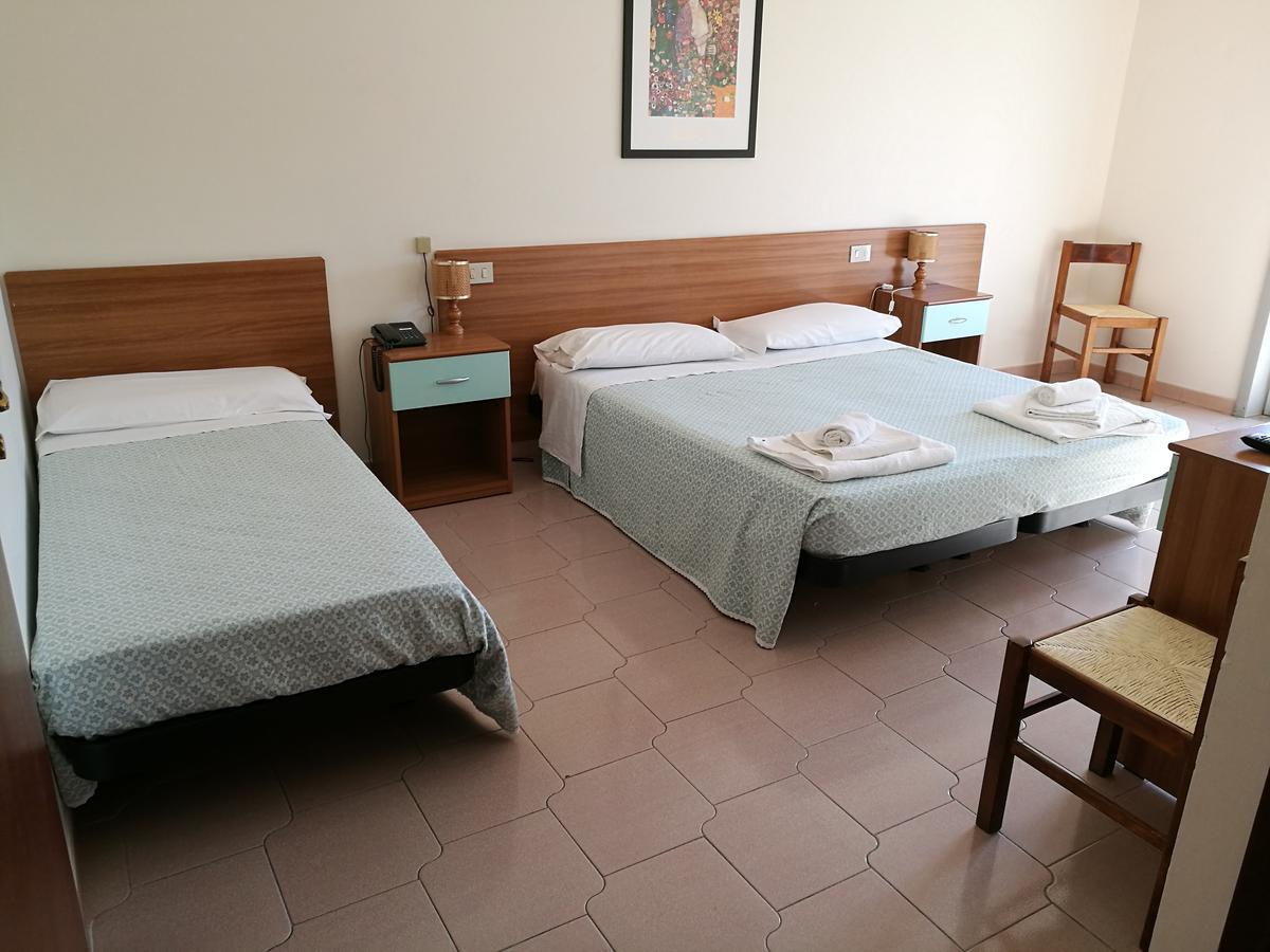 Hotel Royal Cattafi San Filippo del Mela Екстериор снимка